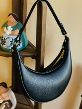 Load image into Gallery viewer, TOTUM Daily Half Hobo Mini Bag