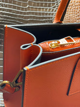 Load image into Gallery viewer, TOTUM "Milano" Medium Brief Tote Bag