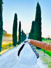 Load image into Gallery viewer, TOTUM "Pastel Big Shell" Tote Bag