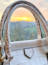 Load image into Gallery viewer, TOTUM Himalaya Classic London Eye Large Tote bag
