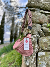 Load image into Gallery viewer, TOTUM Lavato &quot;Bird&quot; Large Sling Bag
