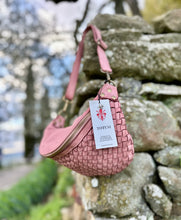 Load image into Gallery viewer, TOTUM Lavato &quot;Bird&quot; Large Sling Bag

