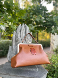 Original "Virgina" TOTUM Tote Bag (Leather Color)