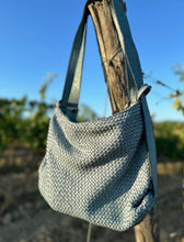 Load image into Gallery viewer, TOTUM Lavato "Bird Rasmus" Bag (Aqua Color)
