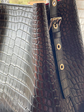 Load image into Gallery viewer, TOTUM Himalayas Loggia Shoulder
