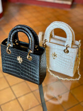 Load image into Gallery viewer, Himalaya Crocodile Stamp Mini Suga Bag
