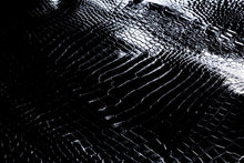 Load image into Gallery viewer, TOTUM "Himalayas Classic UFFIZI" Shoulder
