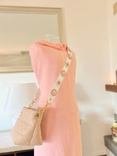 Load image into Gallery viewer, TOTUM &quot;Mare&quot; Bag (Powder Rose Pink)
