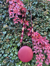 Load image into Gallery viewer, TOTUM New Miss O Bag (Bordeaux color) FW 2021

