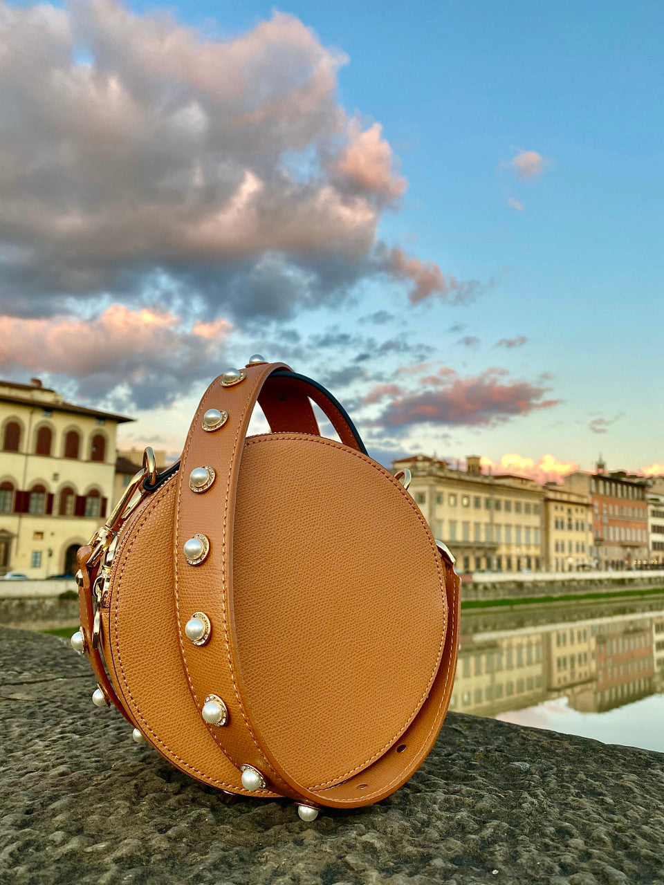 TOTUM Miss O Bag (Leather color)