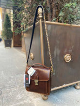 Load image into Gallery viewer, TOTUM Postino Bag (Tuscan Vegetable Leather)
