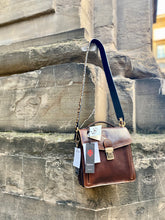 Load image into Gallery viewer, TOTUM Postino Bag (Tuscan Vegetable Leather)
