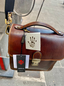TOTUM Postino Bag (Tuscan Vegetable Leather)