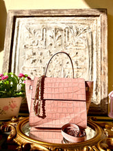 Load image into Gallery viewer, TOTUM &quot;Q&quot; Bag (Salmon Pink Pastel Color)
