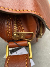 Load image into Gallery viewer, TOTUM Satchel Bag (Tuscan Vegetable Leather)
