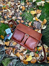 Load image into Gallery viewer, TOTUM Satchel Bag (Tuscan Vegetable Leather)
