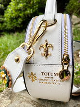 Load image into Gallery viewer, TOTUM &quot;Boboli Triple White VGCB&quot; Shoulder Strap &amp; &quot;Miss O&quot; Bag
