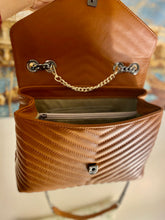 Load image into Gallery viewer, TOTUM Vittoria Grande Classic Bag
