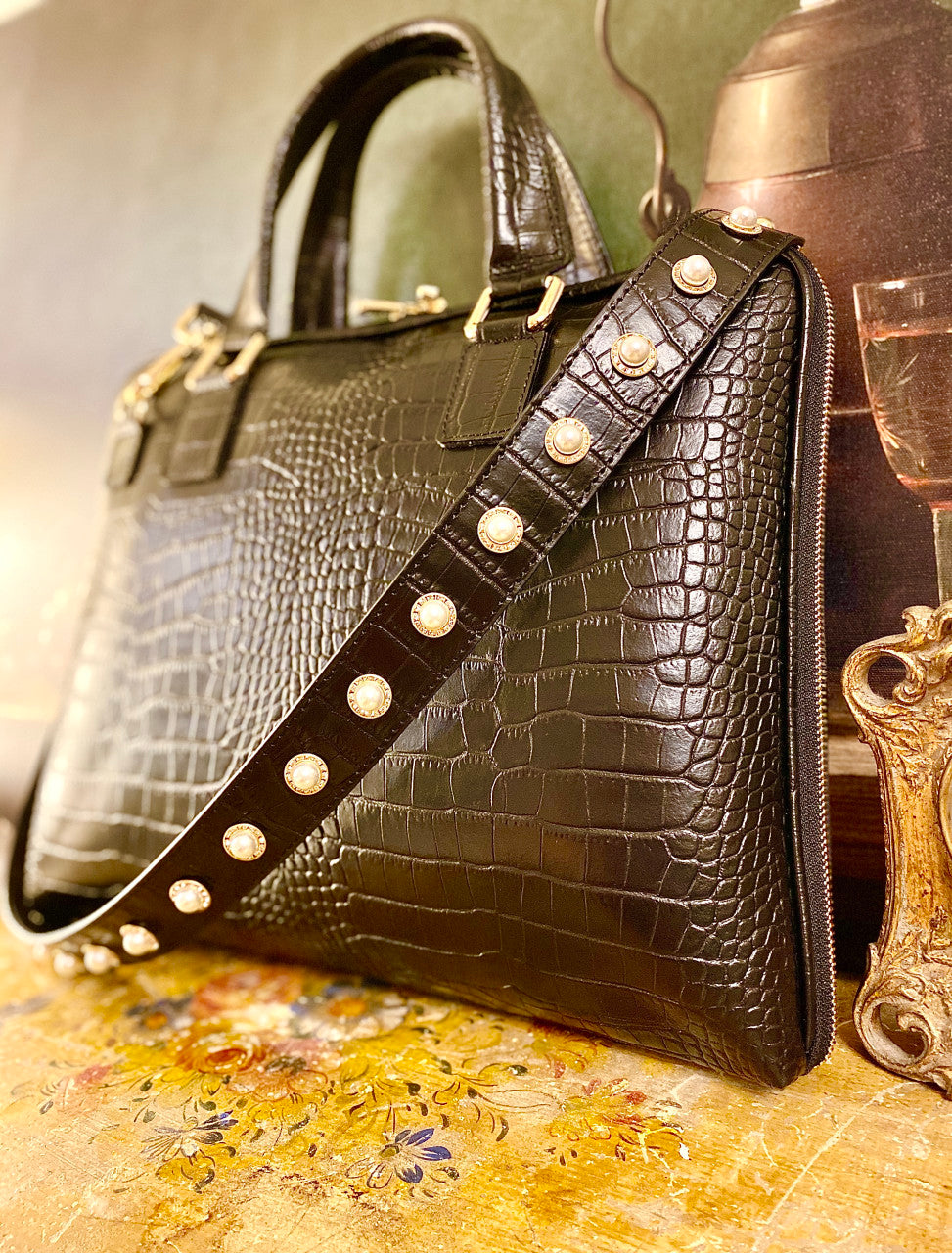 Totum Briefcase in crocodile mold