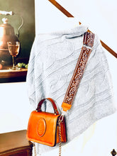 Load image into Gallery viewer, 21/22 FW TOTUM Large Credere O &amp; TOTUM Cloth Shoulder Strap
