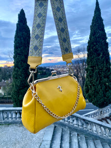 TOTUM "Mini Virgina" Bag & TOTUM "Retro" Shoulder Strap