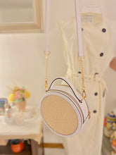 Load image into Gallery viewer, 21 SS TOTUM &quot;White Straw Miss O&quot; Bag &amp; Totum &quot;Daisy&quot; Shoulder Strap
